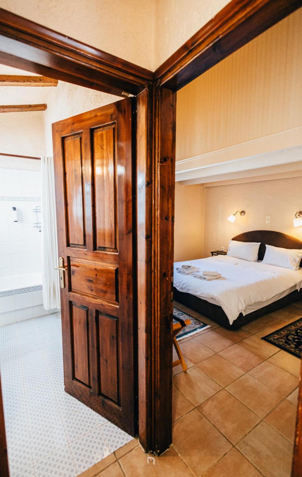Fanaras Hotel Kalávrita Kültér fotó